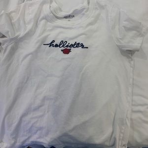 Hollister tee
